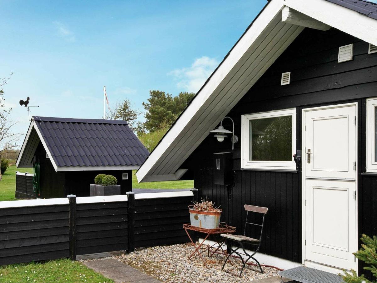 6 Person Holiday Home In Ansager Eksteriør bilde