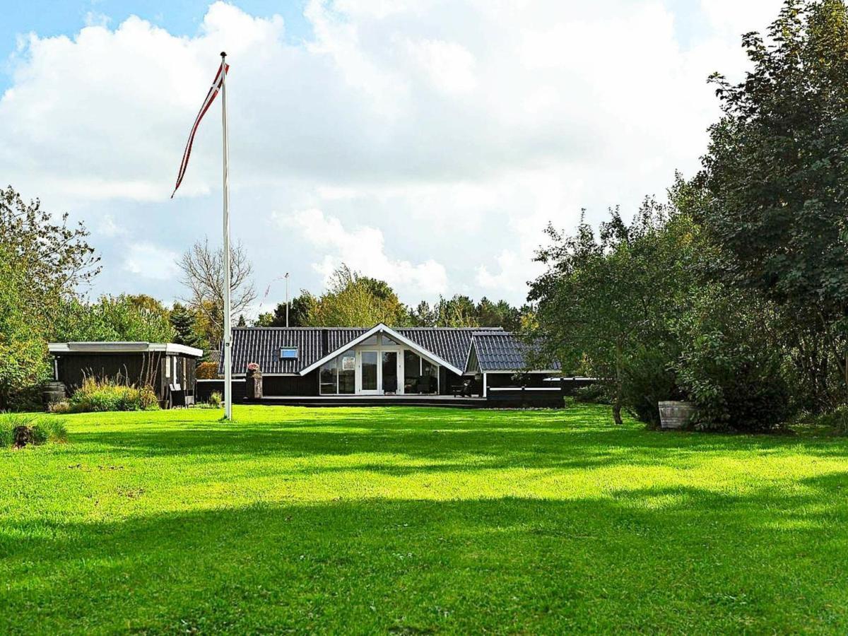 6 Person Holiday Home In Ansager Eksteriør bilde